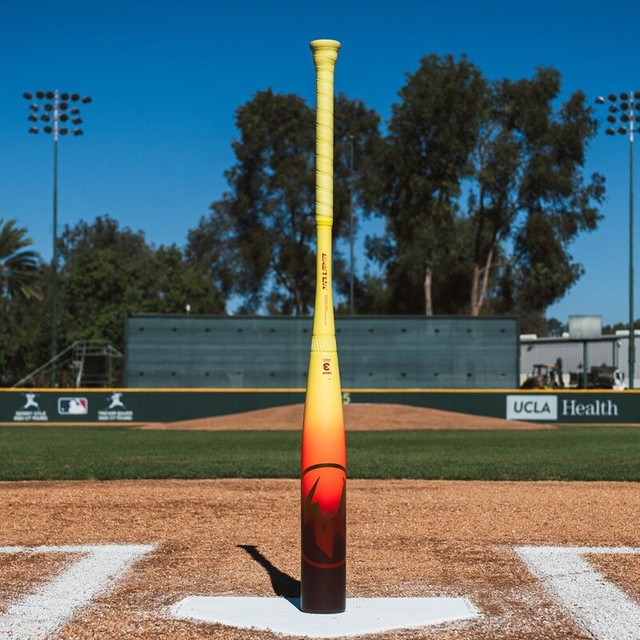 Easton Hype Fire BBCOR (−3) high school bat — official product photo